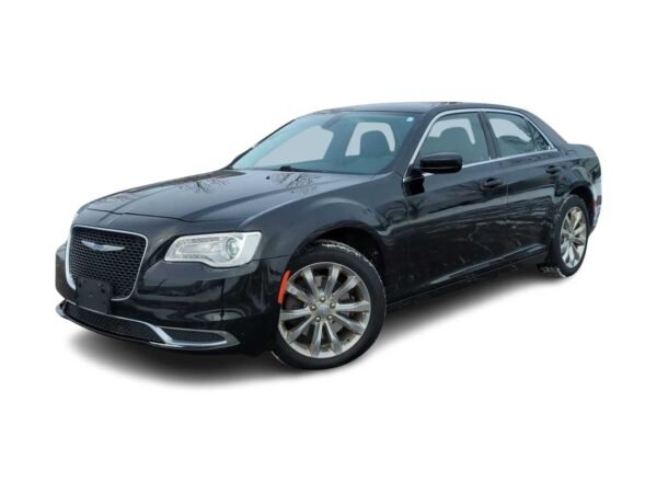 imgi_11_697cc0deaf8ad87aa6514c90-ISOLATED 2018 Chrysler 300