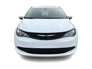 2022 Chrysler Voyager