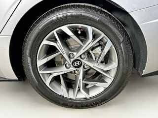 imgi_17_69867d86a045662443f4de74 2021 Hyundai Sonata