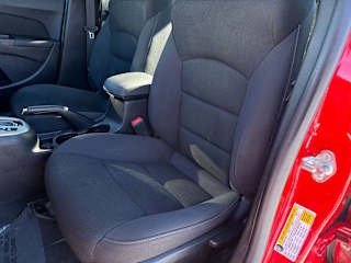 imgi_19_698b4e58a045662443701af0 2016 Chevrolet Cruze Limited