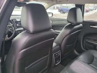 imgi_20_697bf60baf8ad87aa698d0eb 2018 Chrysler 300