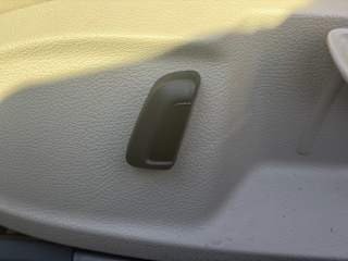 1/18  2018 Volkswagen Golf Alltrack