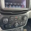 imgi_22_69824324af8ad87aa6ca7402 2021 Jeep Renegade
