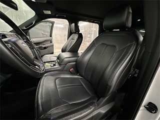 imgi_22_69857a0ea0456624433af14e 2021 Ford Expedition