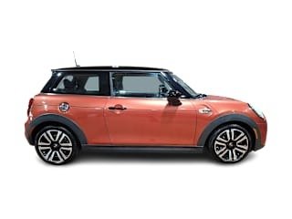imgi_23_6915e0ad39f000993ad274ca-ISOLATED 2021 MINI Cooper