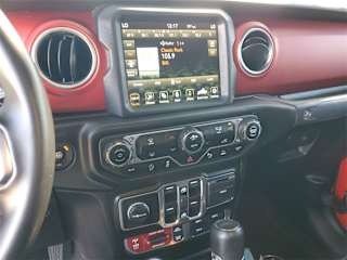 imgi_23_69867d86a045662443f4e128 2020 Jeep Gladiator