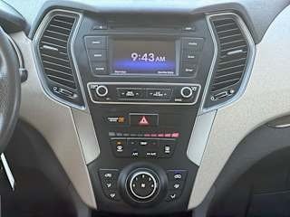 imgi_23_698b4e58a0456624437027f0 2017 Hyundai Santa Fe Sport