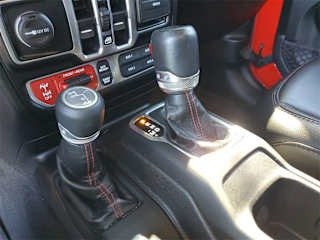 imgi_24_69867d86a045662443f4e11a 2020 Jeep Gladiator