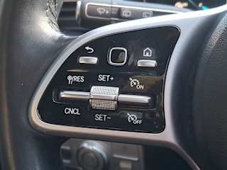 imgi_28_698b0309a045662443855f87 2021 Mercedes-Benz GLE