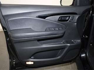 imgi_38_698a84f5a045662443891ef3 2023 Honda Passport Elite