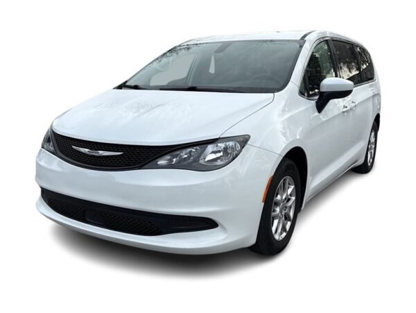 2022 Chrysler Voyager