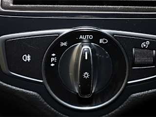 imgi_40_6983e82caf8ad87aa6c8bf1b 2016 Mercedes-Benz C-Class