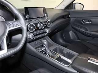 imgi_40_698a8505a0456624438a50c0 2020 Nissan Sentra