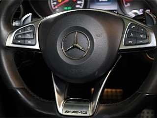 imgi_9_6983e826af8ad87aa6c82348 2016 Mercedes-Benz C-Class