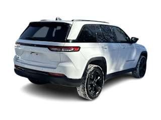 imgi_9_698b37a7a0456624430ea535-ISOLATED 2025 Jeep Grand Cherokee